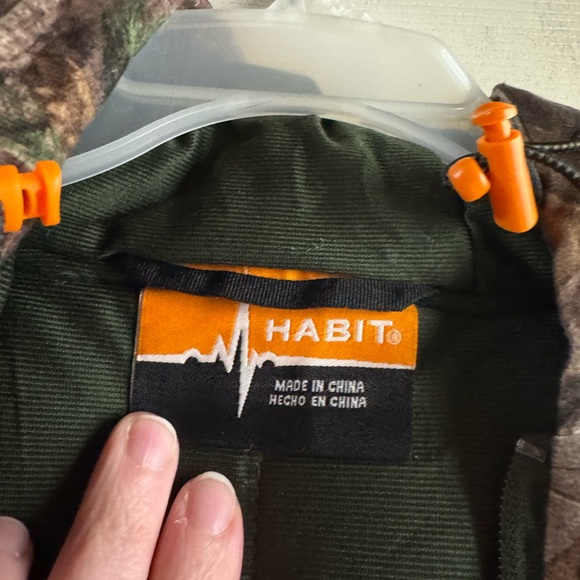 Camo Hunting Jacket - Picture 4 of 5